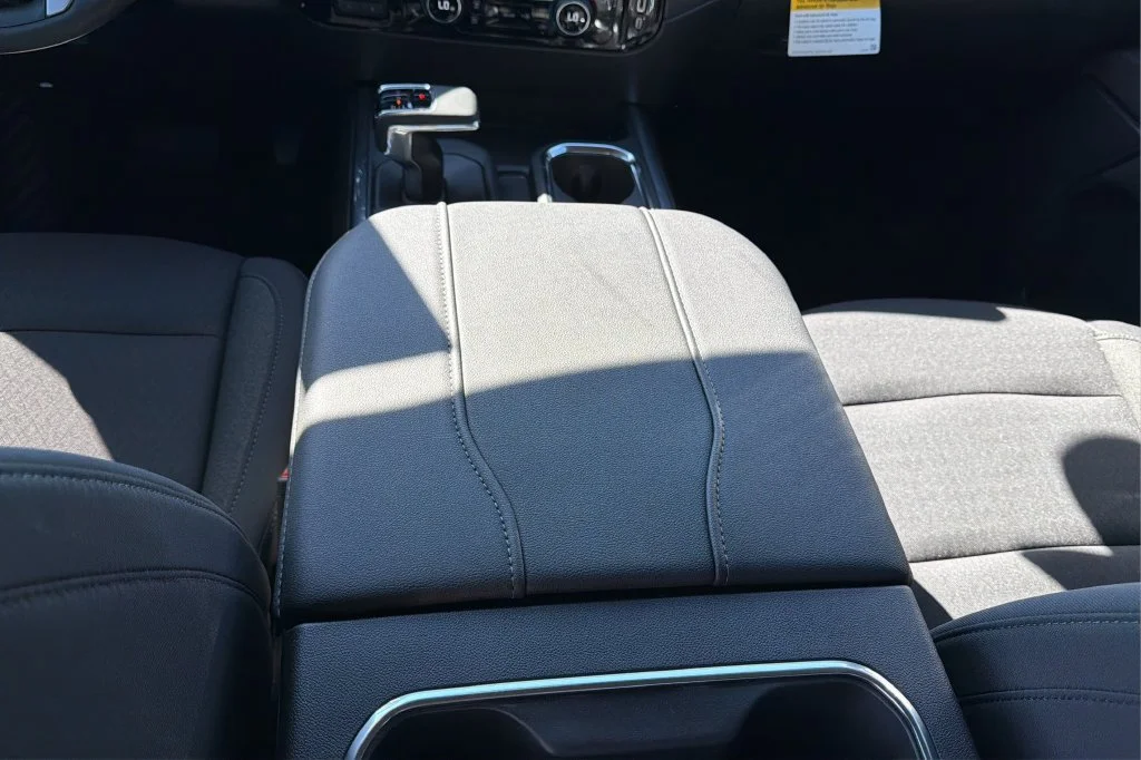 New 2026 Summit White Chevrolet LT Trail Boss image 28