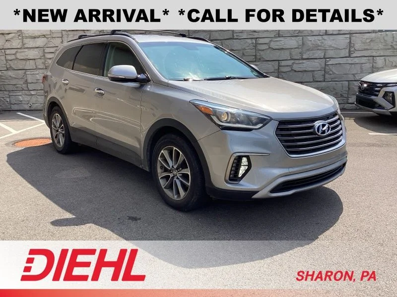 Used 2017 Gray Hyundai SE image 1