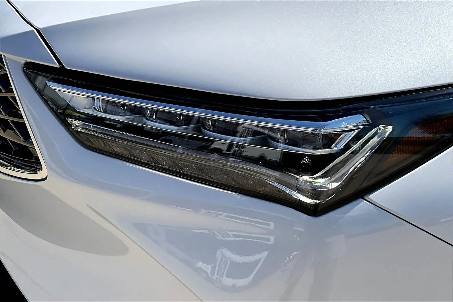 New 2026 Platinum White Pearl Acura w/Technology Package image 13
