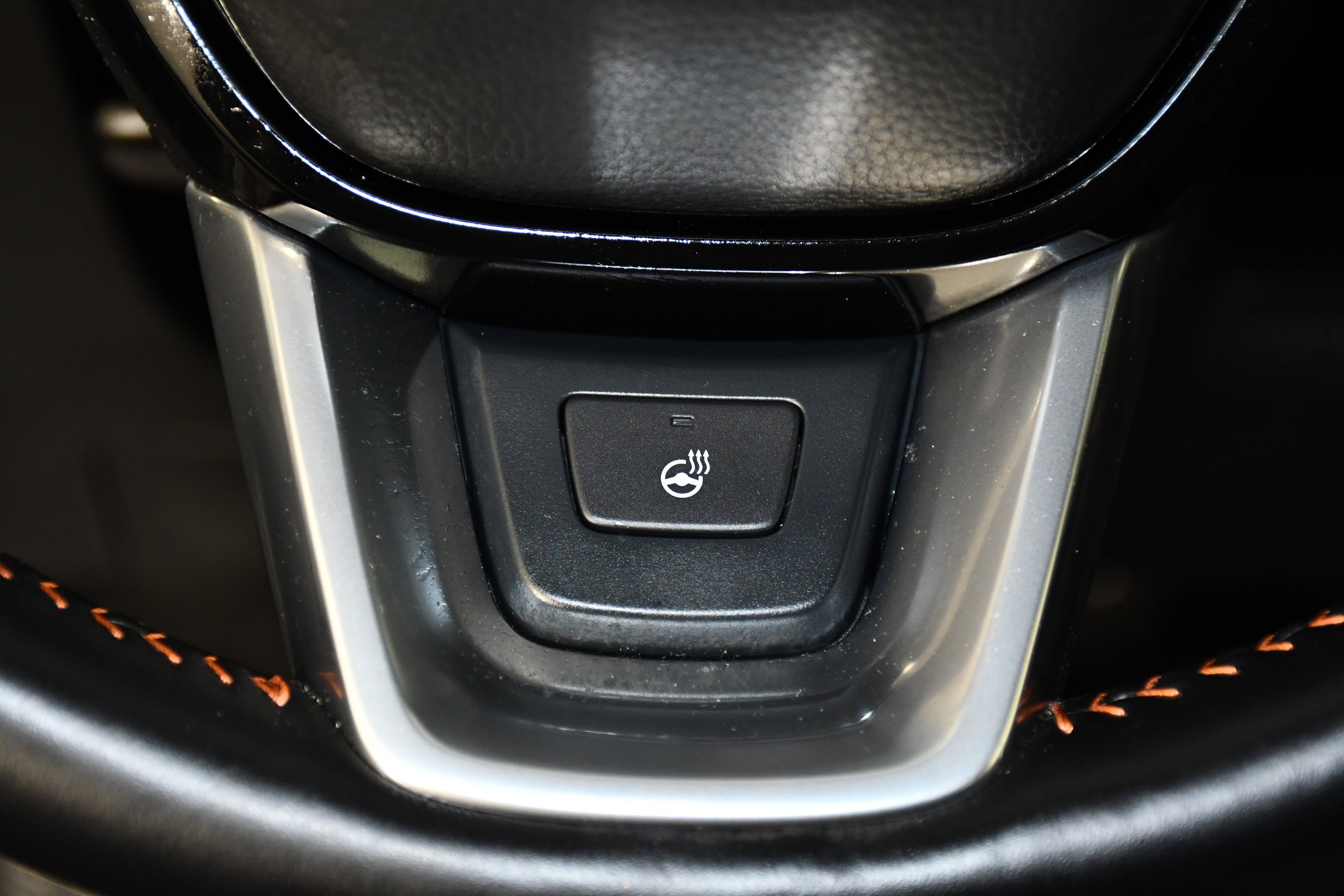 Used 2025 Meteorite Gray Metallic Honda Sport Touring image 22