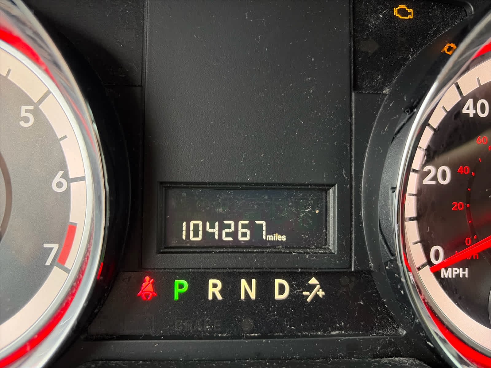 Used 2017 Granite Pearlcoat Dodge SE Plus image 7