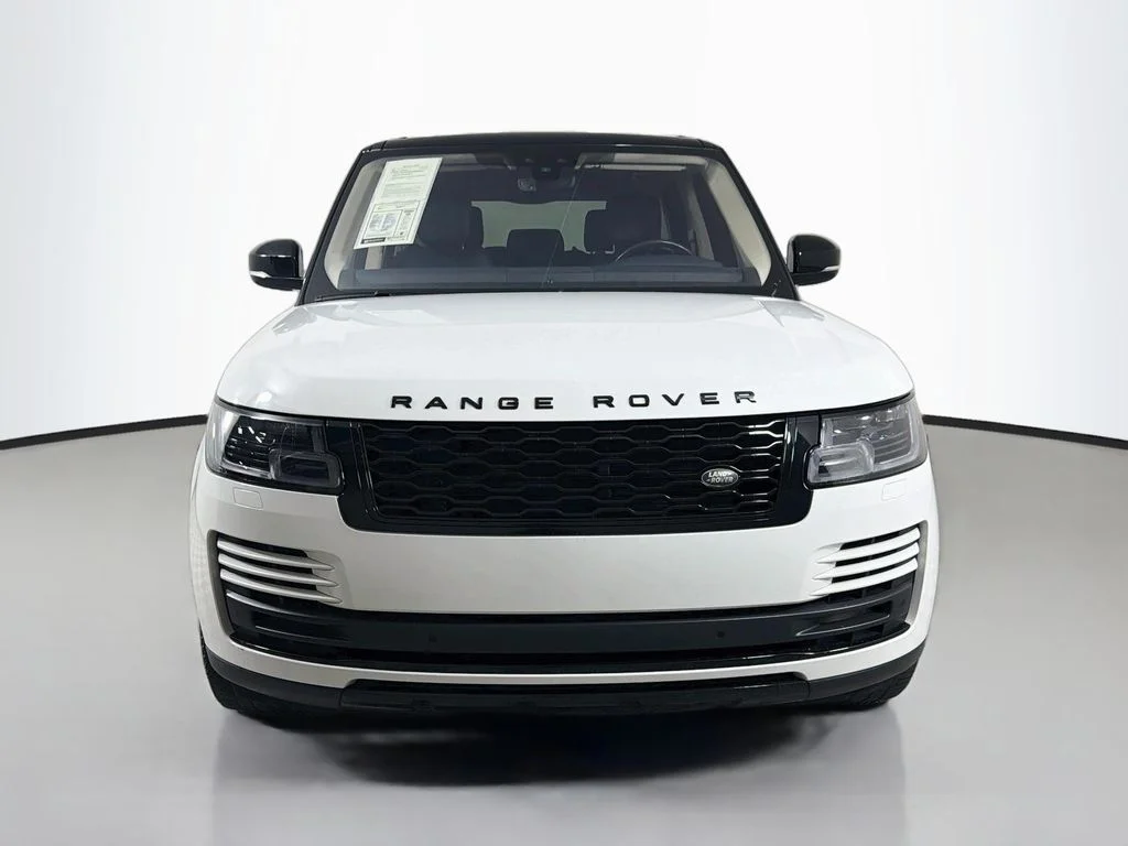 Used 2022 White Land Rover Westminster image 2