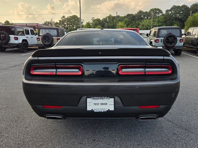 Used 2023 Gray Dodge SXT image 7