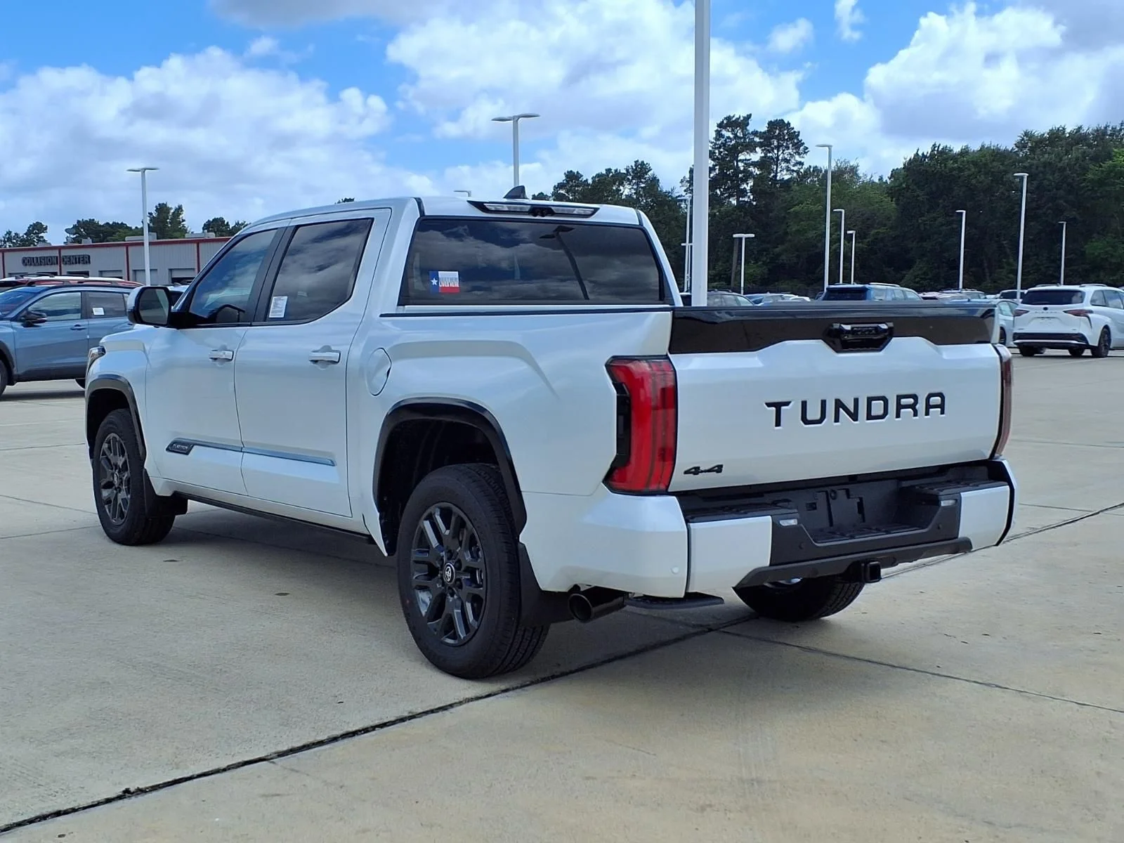 New 2026 Off-white Toyota Platinum image 2