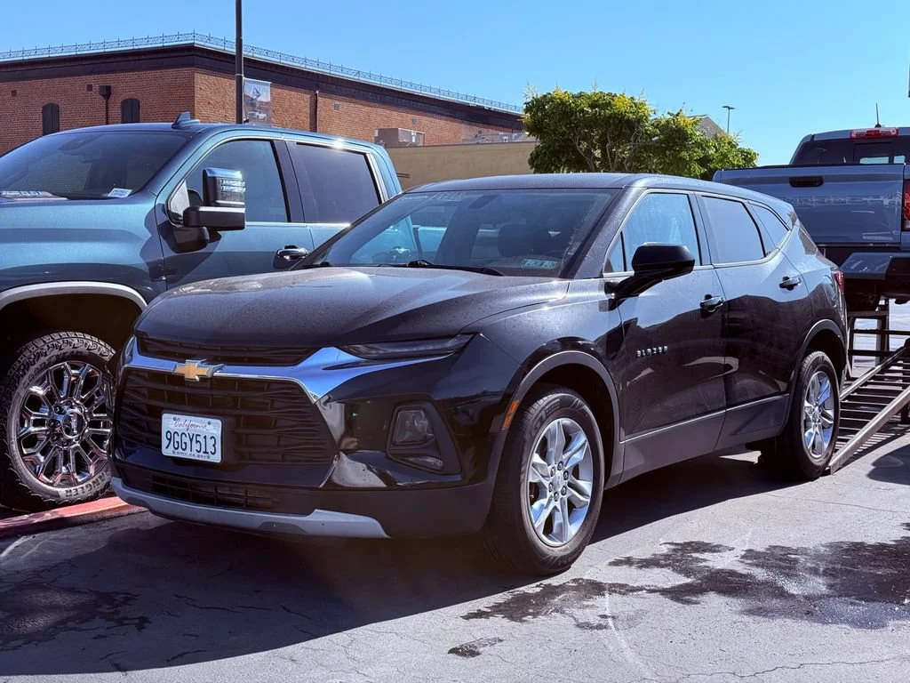 Used 2019 BLACK Chevrolet 1LT image 9