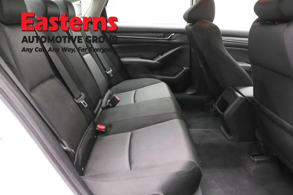 Used 2020 White Honda LX image 21