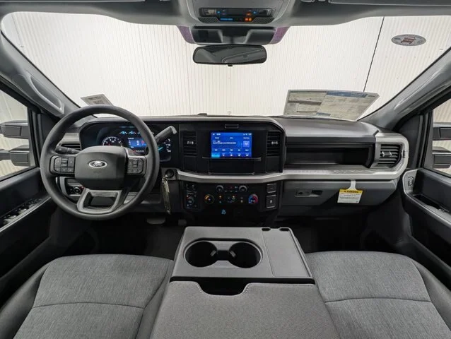 New 2026 Oxford White Ford F-250® XL image 34