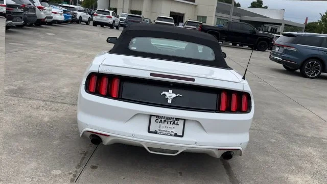 Used 2016 White Ford V6 image 6