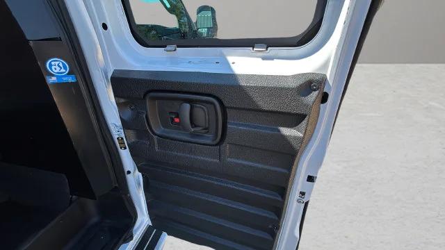 Used 2025 White Chevrolet Work Van image 38