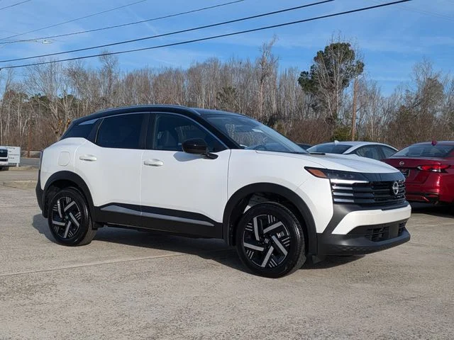 New 2026 Aspen White TriCoat / Super Black Two-tone Nissan SV image 2