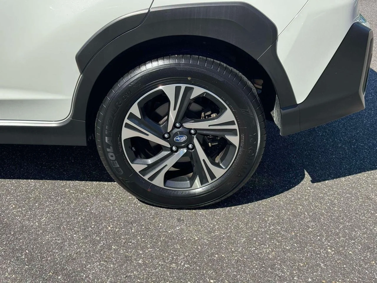 Used 2024 Crystal White Pearl Subaru Premium image 12