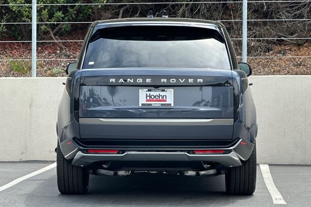 New 2026 Varesine Blue Land Rover SE image 4