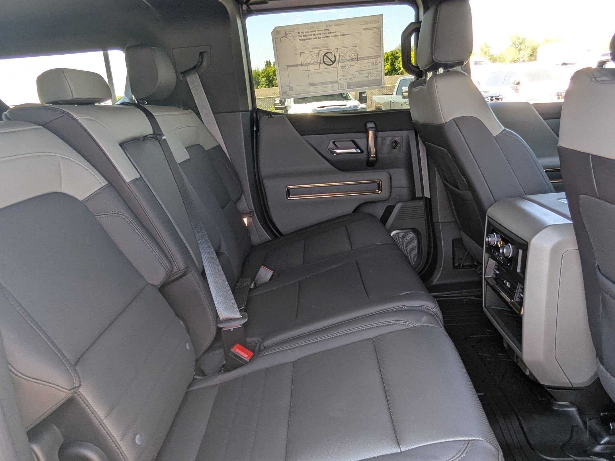 2025 GMC HUMMER EV 3X - Photo 14