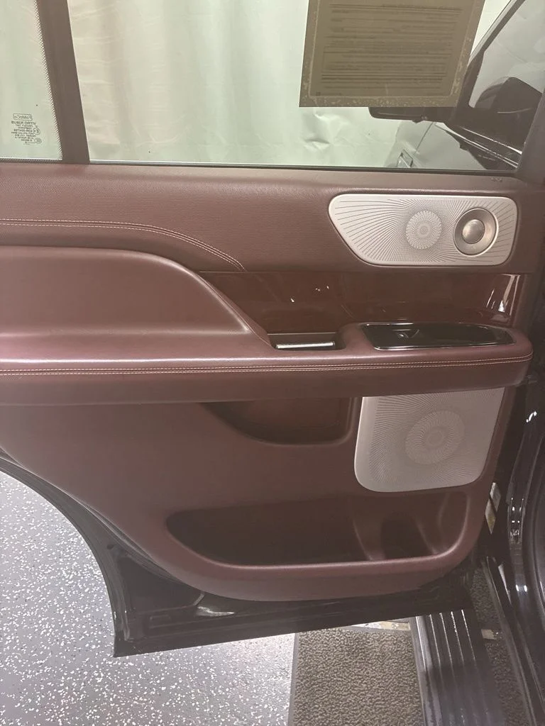 Used 2018 Black Lincoln Black Label image 27