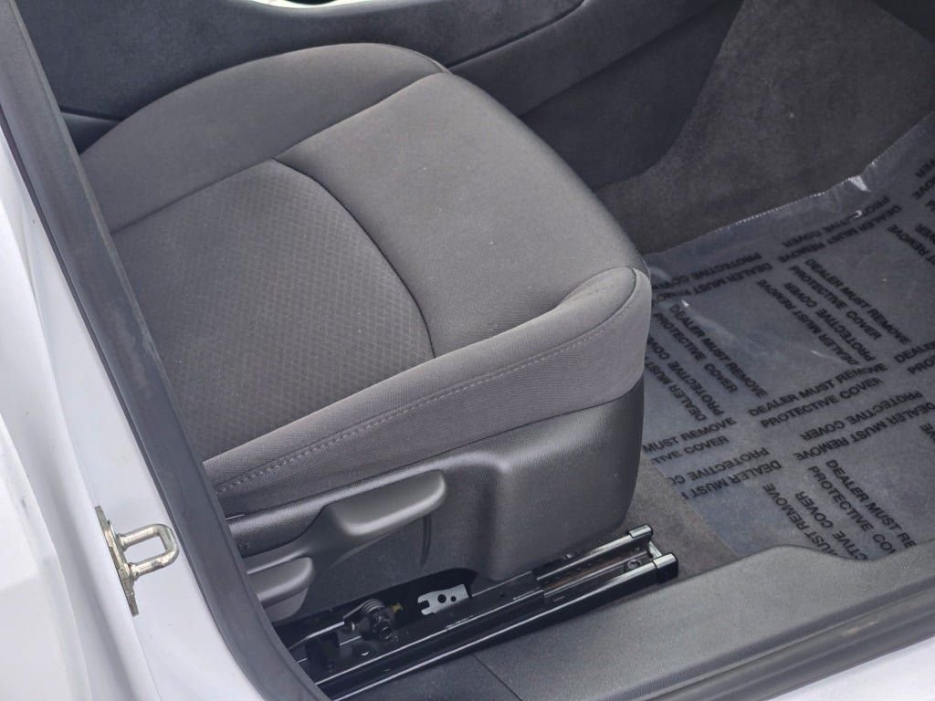 Certified Used 2021 Summit White Chevrolet LT image 6