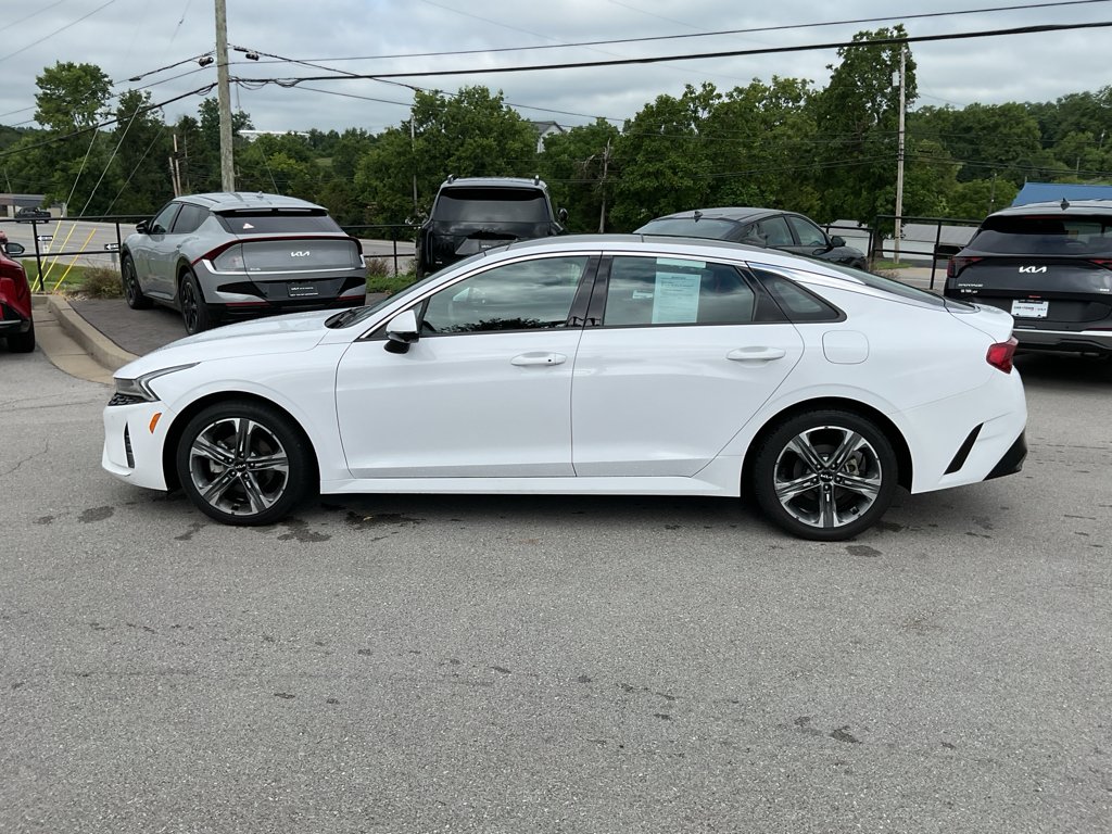 Certified Used 2024 Glacial White Pearl Kia EX image 7
