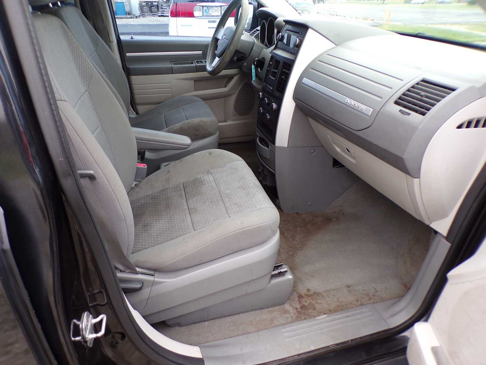 Used 2010  Dodge SE image 17