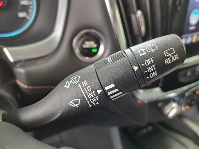 Used 2020 White Chevrolet Premier image 10