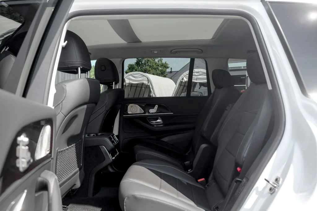 New 2026 Polar White Mercedes-Benz GLS 450 image 18