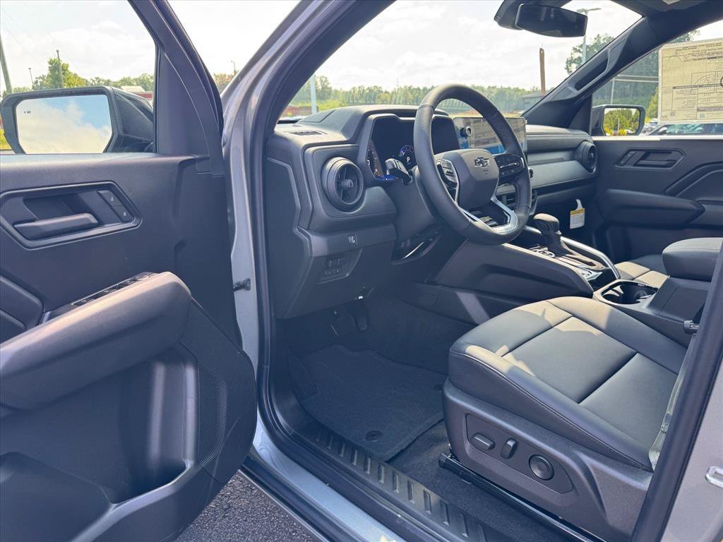 2026 Chevrolet Colorado Trail Boss - Photo 10