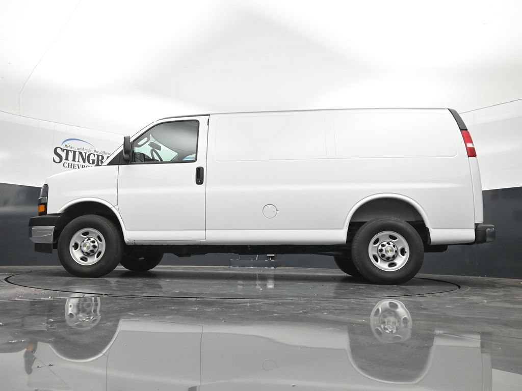 2025 Chevrolet Express Cargo Work Van - Photo 29