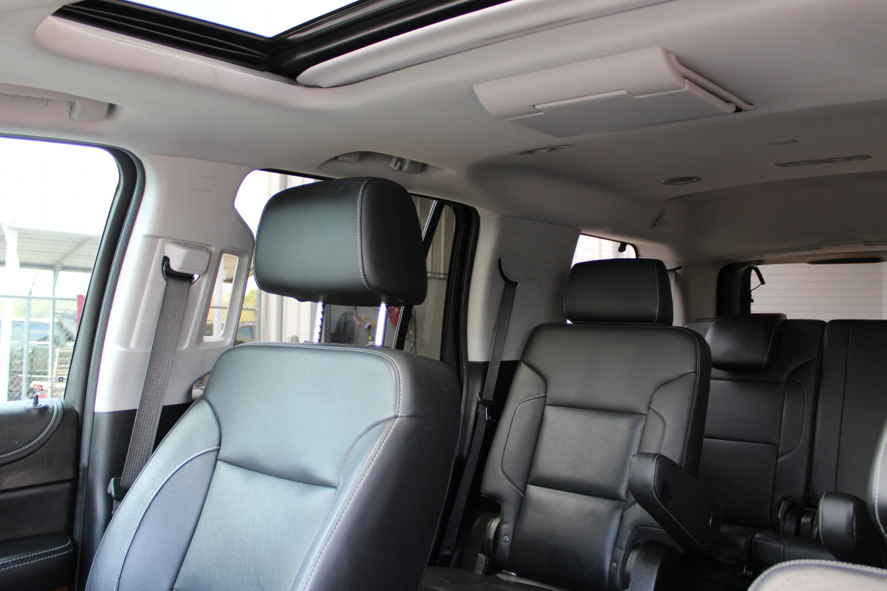 Used 2020 Black Chevrolet 2WD 4dr Premier image 20