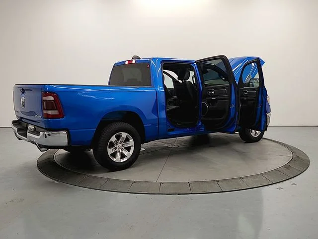 Used 2024 Blue Ram Laramie image 13