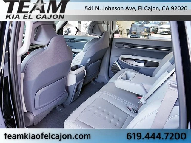 New 2026 Black Kia Wind image 23