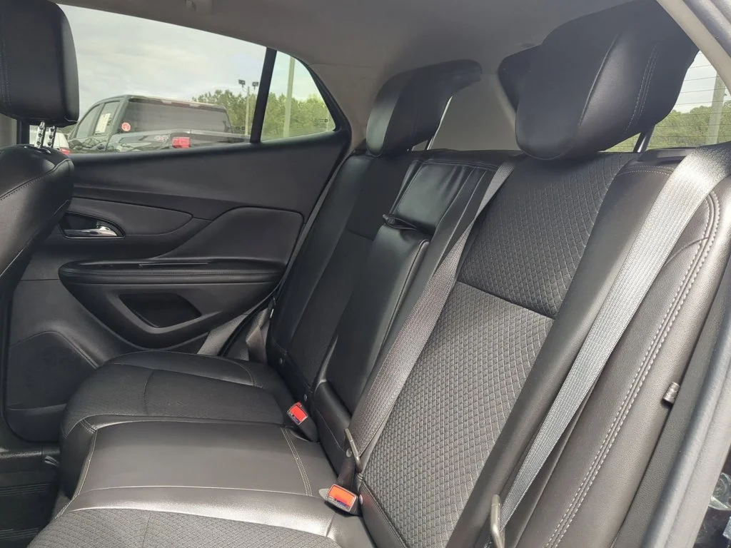 Used 2022 Ebony Twilight Metallic Buick Preferred image 23
