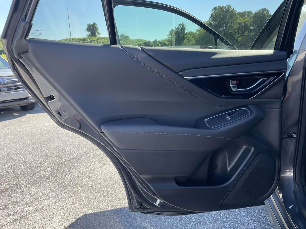Used 2024 Magnetite Gray Metallic Subaru Limited image 2