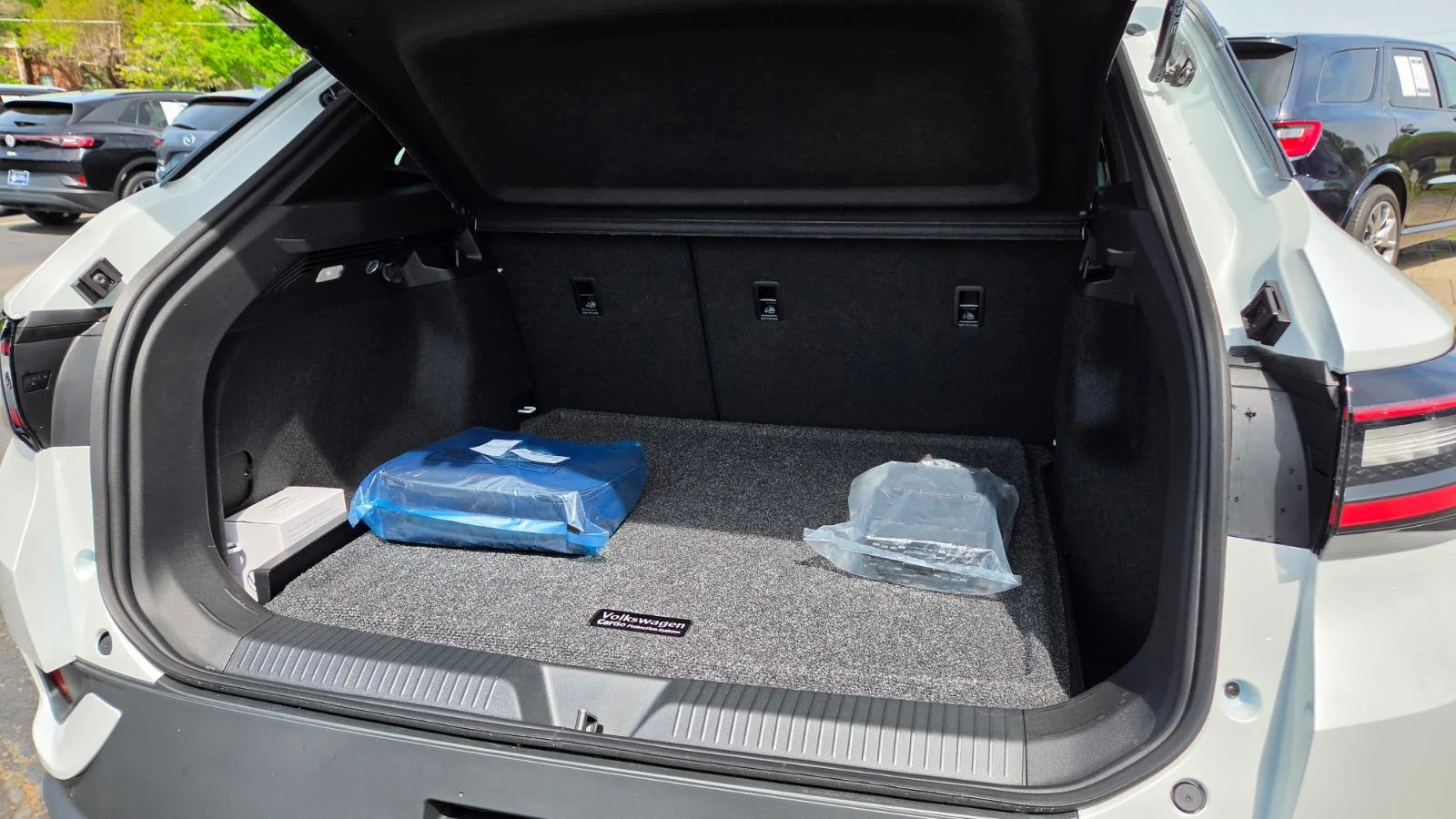 New 2026 Opal White Pearl Volkswagen Pro image 52