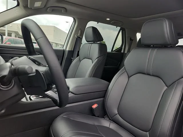 New 2026 Platinum White Pearl Honda Touring Blackout image 16