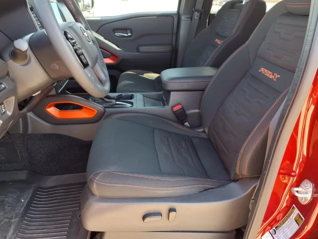 2023 Nissan Frontier PRO-X - Photo 9