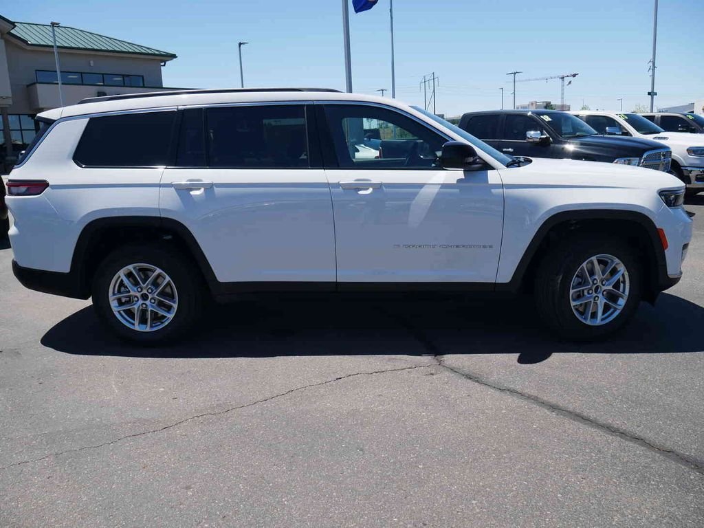 New 2026 Bright White Clearcoat Jeep Laredo X image 18