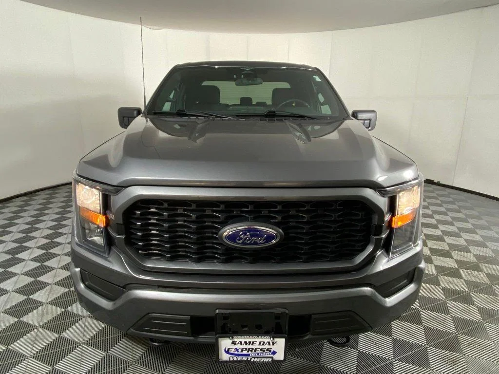 Used 2023 Gray Metallic Ford XL image 6