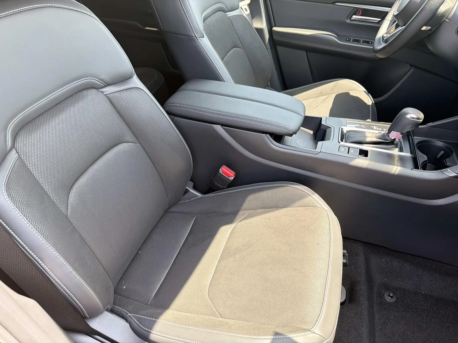 New 2026 Machine Gray Metallic Mazda 2.5 S Preferred AWD image 20