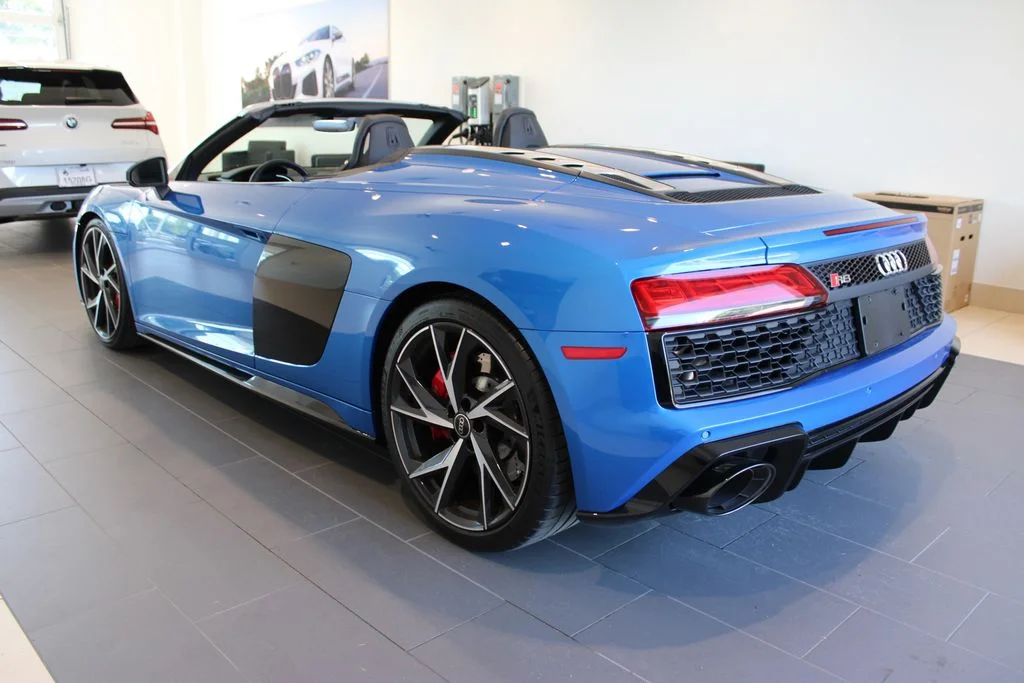 Used 2023 Black Audi V10 performance image 43