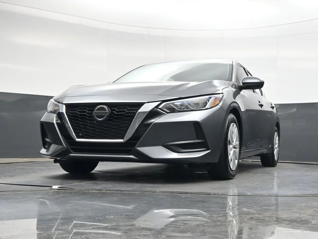 Used 2023 Gray Nissan S image 38
