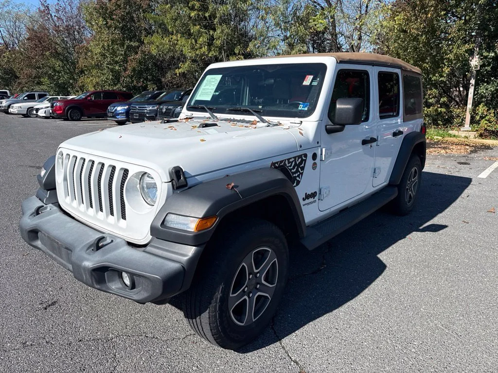 Used 2020 White Jeep Unlimited Sport image 2