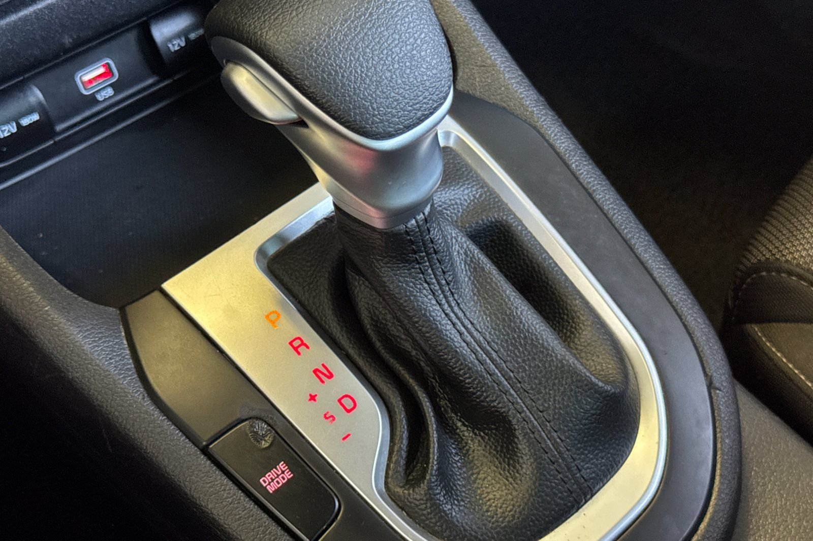 Used 2023 Steel Gray Kia LXS image 19