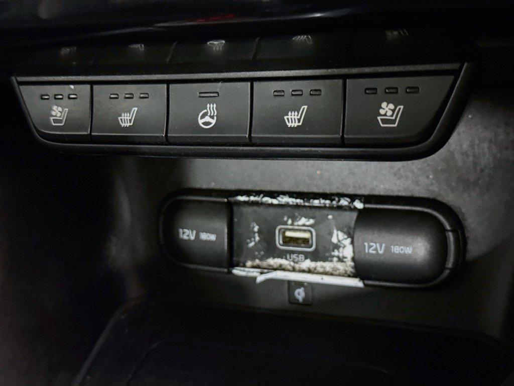 Used 2020 Sparkling Silver Kia EX image 37