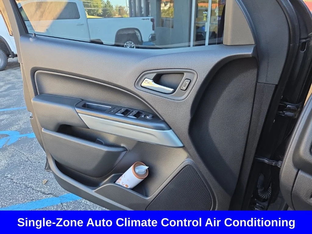 Used 2016 Black Chevrolet LT image 11