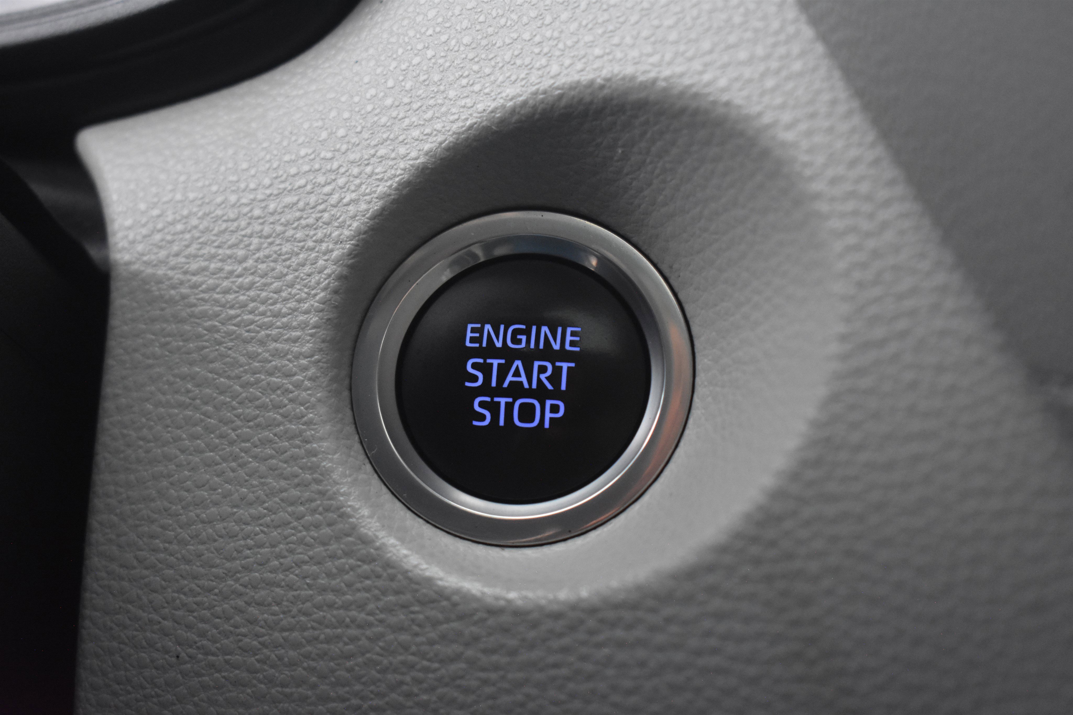 2022 Toyota Corolla Cross LE - Photo 27