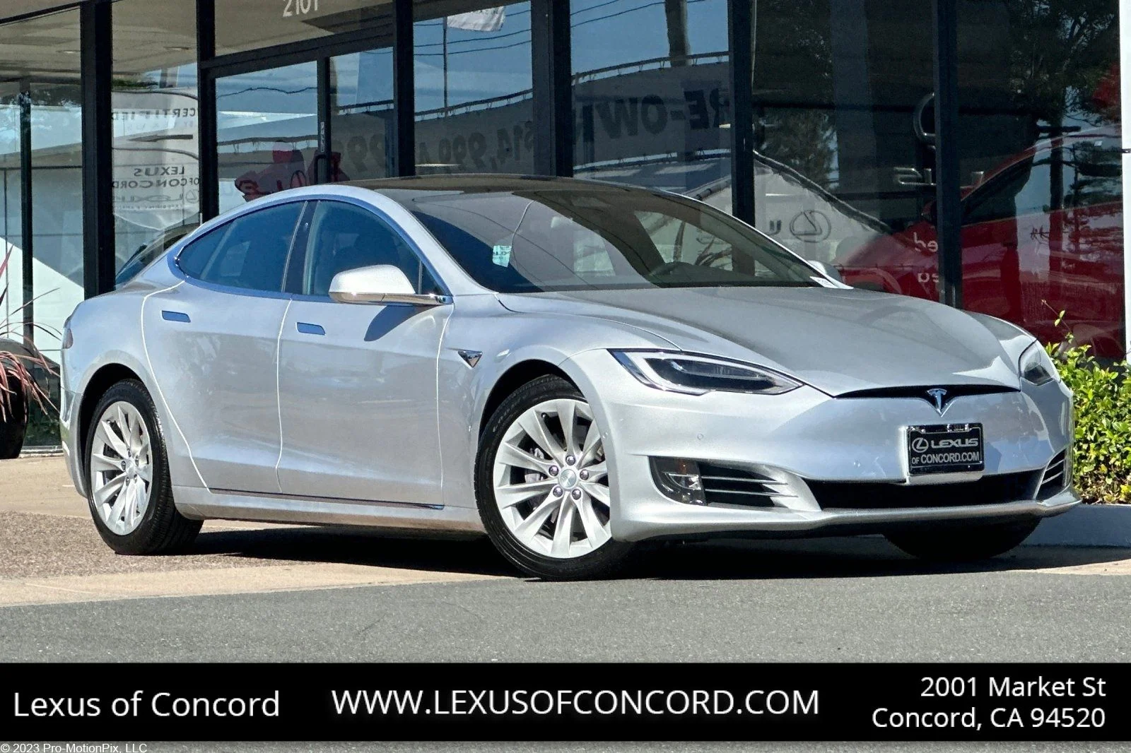 2018 Tesla Model S 75D's photo