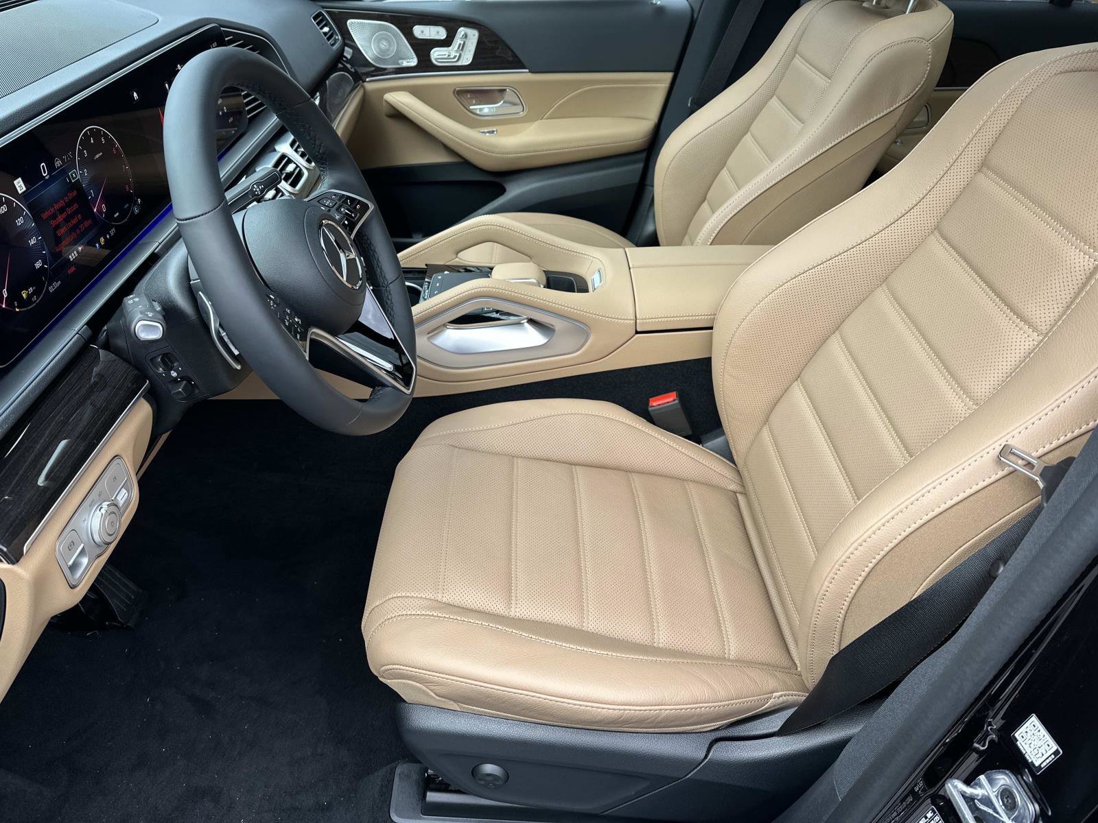 2026 Mercedes-Benz GLE GLE450 - Photo 14