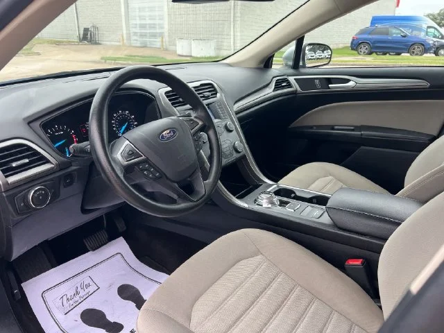 Used 2020 Silver Ford S image 32