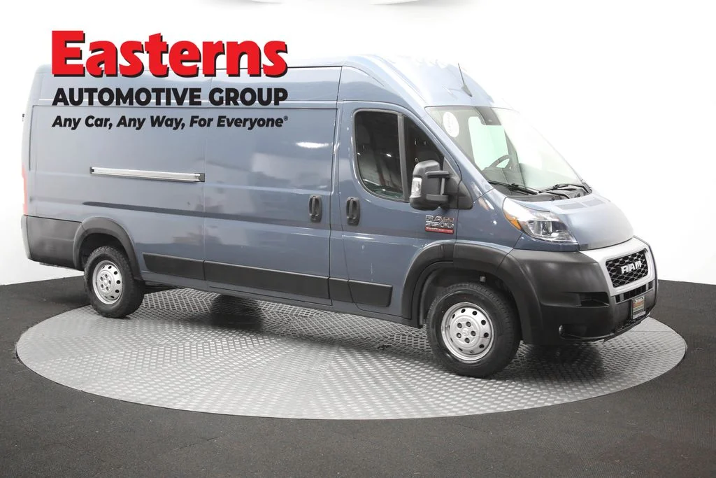 Used 2022 Blue Ram High Roof image 43