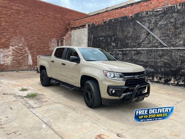 Used 2022 Beige Chevrolet Z71 image 1