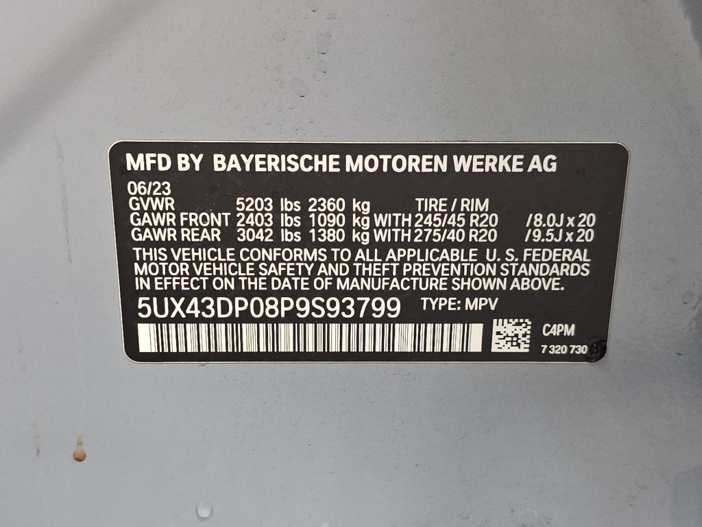 Used 2023 Brooklyn Gray Metallic BMW sDrive30i image 34