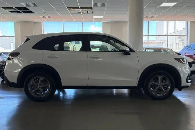 Certified Used 2026 Platinum White Pearl Honda LX image 3